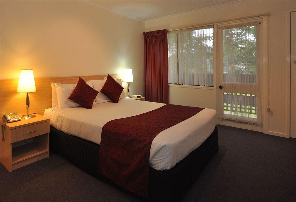 Edinburgh Motor Inn Warragul Kültér fotó