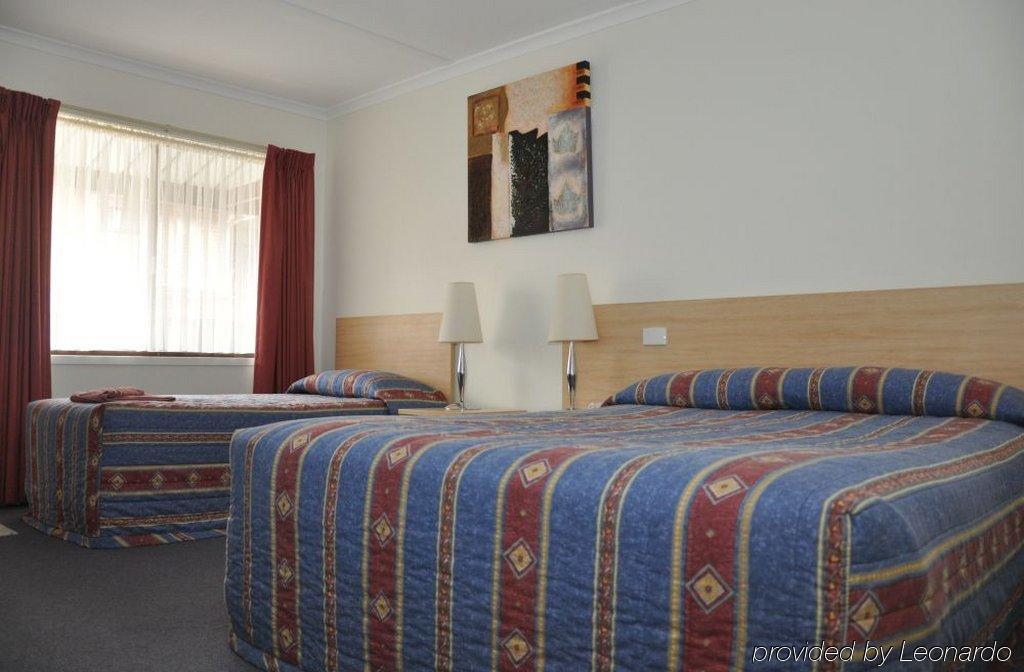 Edinburgh Motor Inn Warragul Szoba fotó