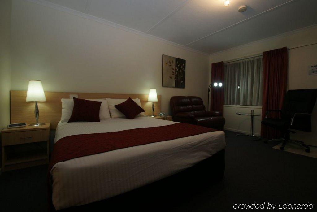 Edinburgh Motor Inn Warragul Szoba fotó