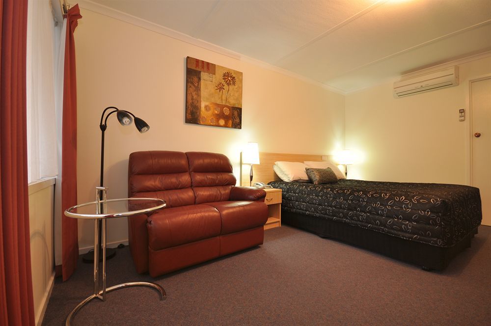Edinburgh Motor Inn Warragul Kültér fotó