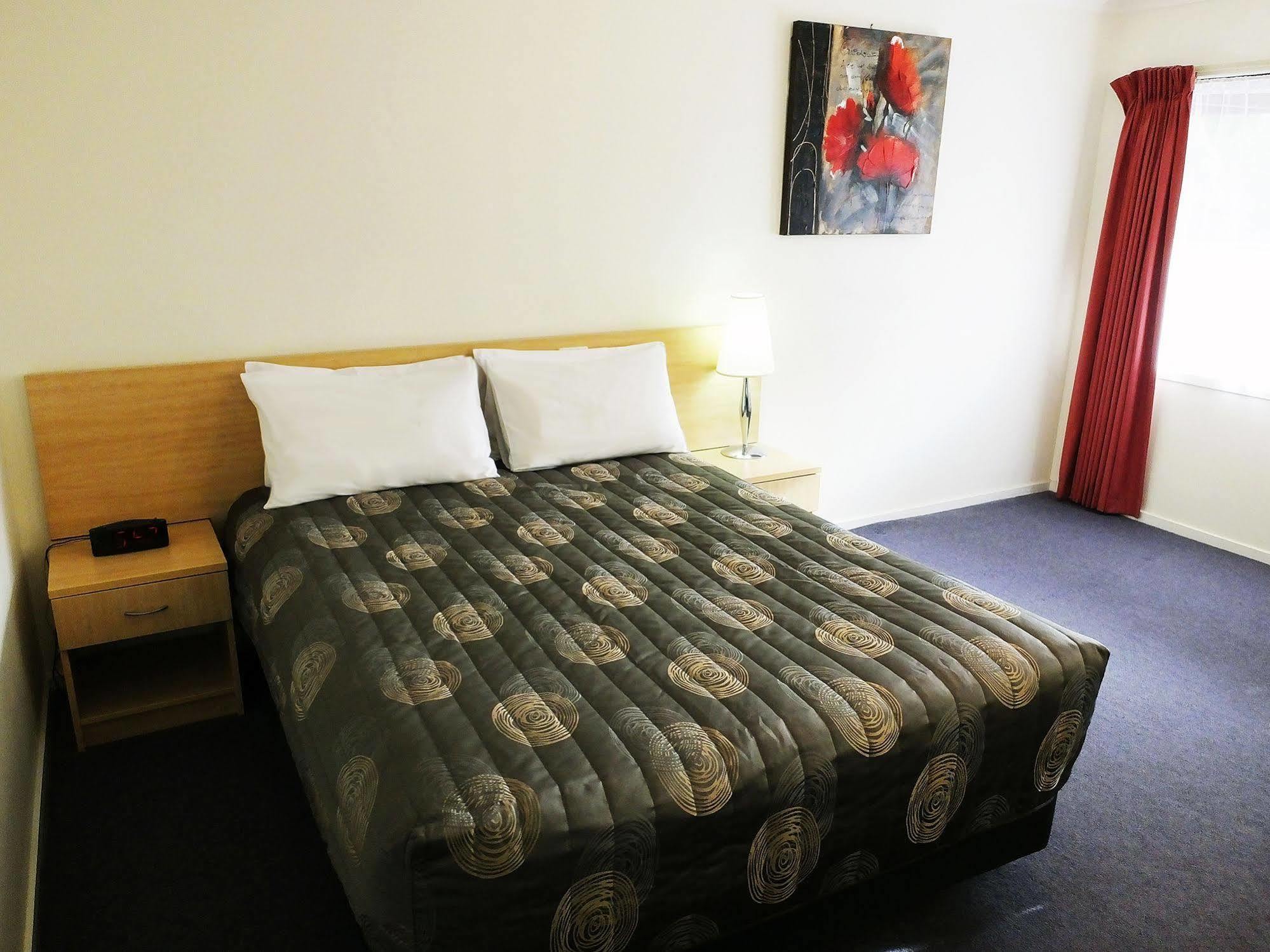 Edinburgh Motor Inn Warragul Kültér fotó